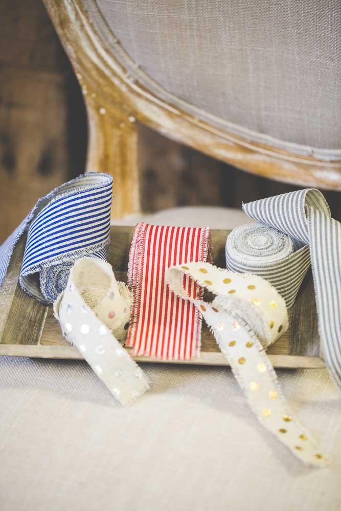 richland ribbon linen fringed edge 1 x 5 yards with gold dots set of 12