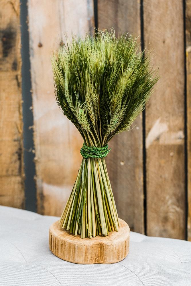 richland preserved stand up wheat bundle