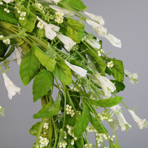 Richland Jasmine & Berries Wreath 24"